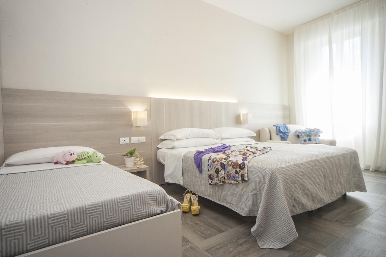 Hotel Aquila Azzurra ريميني المظهر الخارجي الصورة